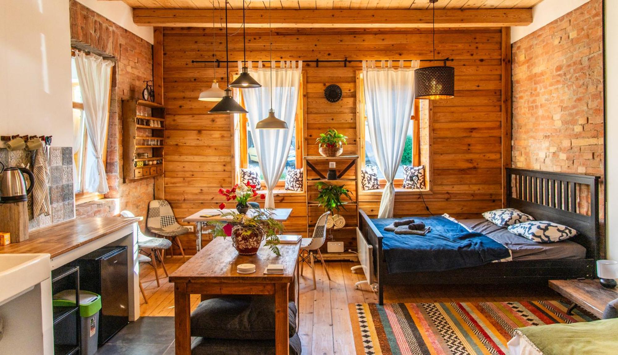 Minifaktura Loft Apartman & Reggelizo Es Etelbar Szokolya Eksteriør bilde