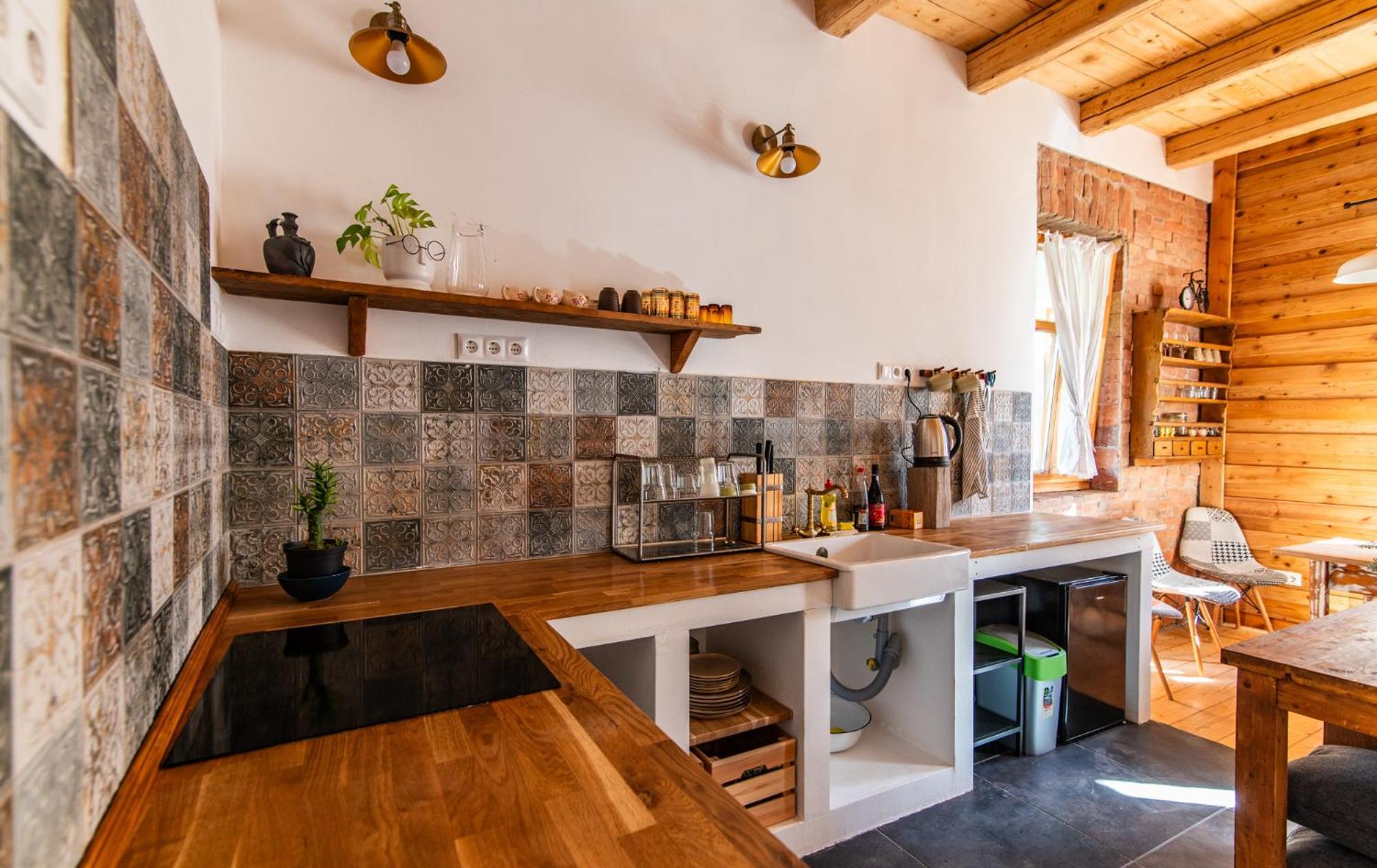 Minifaktura Loft Apartman & Reggelizo Es Etelbar Szokolya Eksteriør bilde