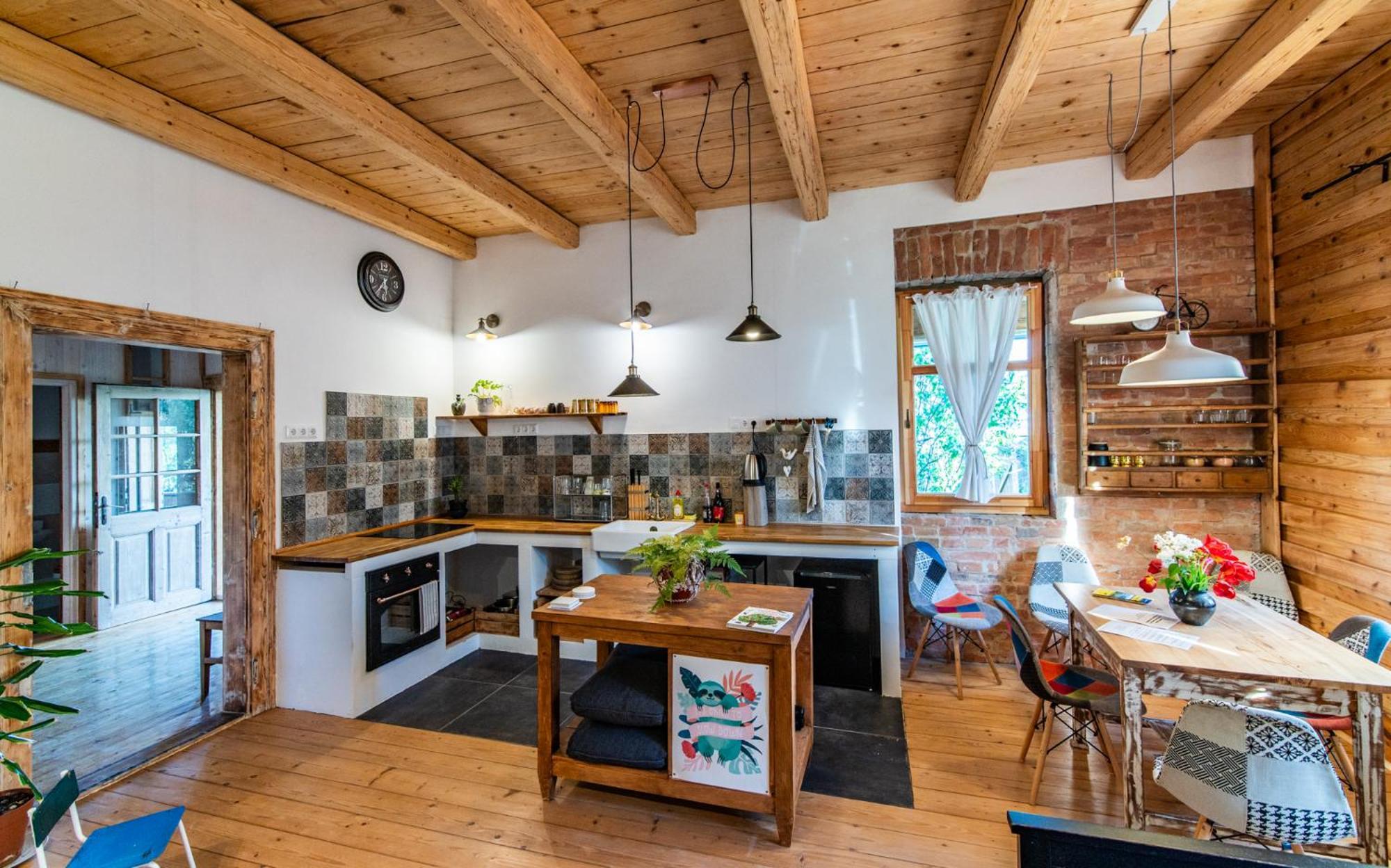 Minifaktura Loft Apartman & Reggelizo Es Etelbar Szokolya Eksteriør bilde